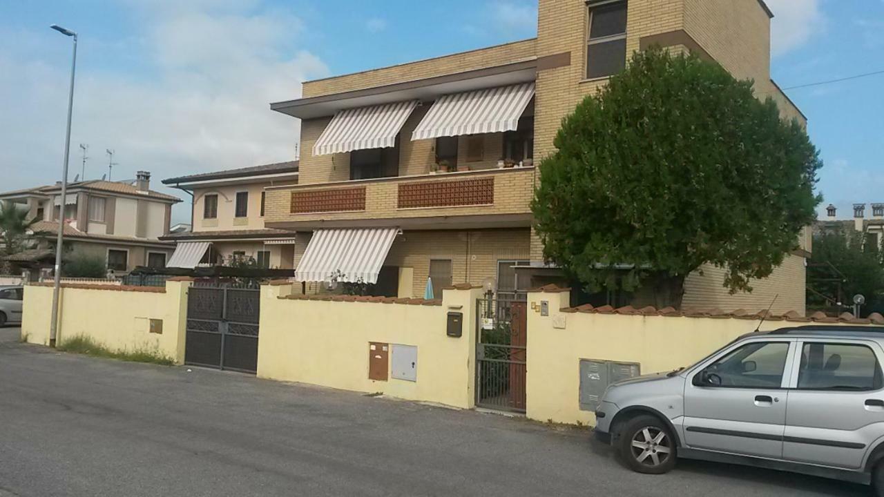 אוסטיה אנטיקה B&B Si Sta Bene מראה חיצוני תמונה